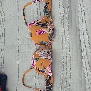 Shade and Shore Bra Bikini Top 34 DD
